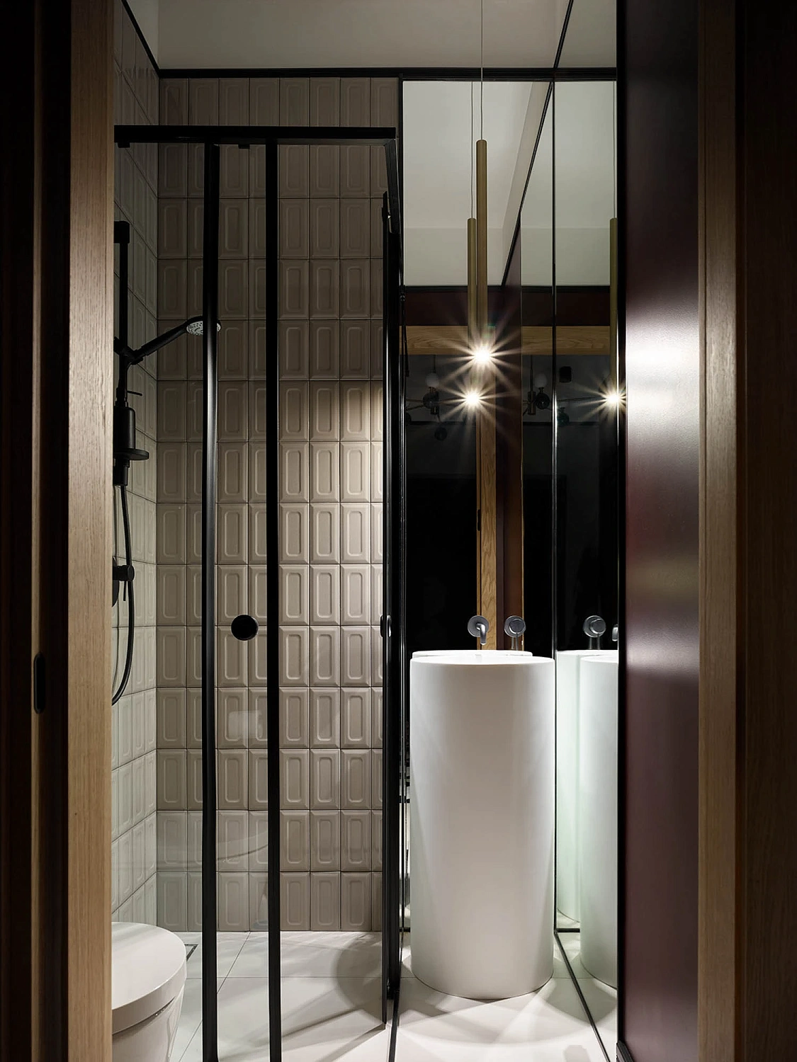 Apartment with emerald accents